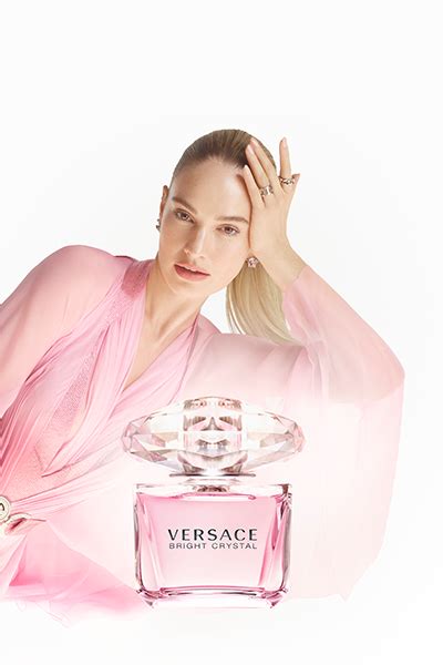 pubblicita versace bright crystal|versace commercial model.